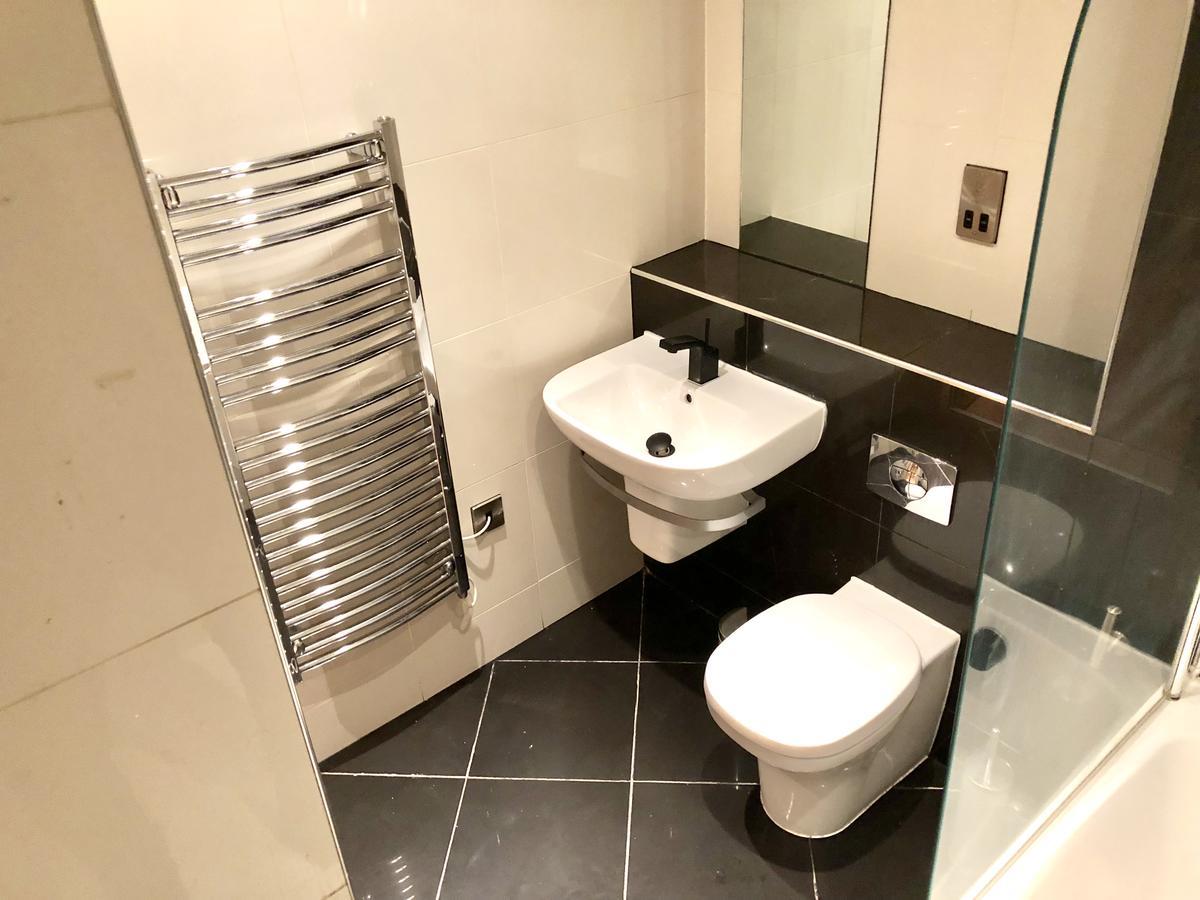 Blonk Street - Luxury Two Bedroom Apartment Sheffield Eksteriør bilde
